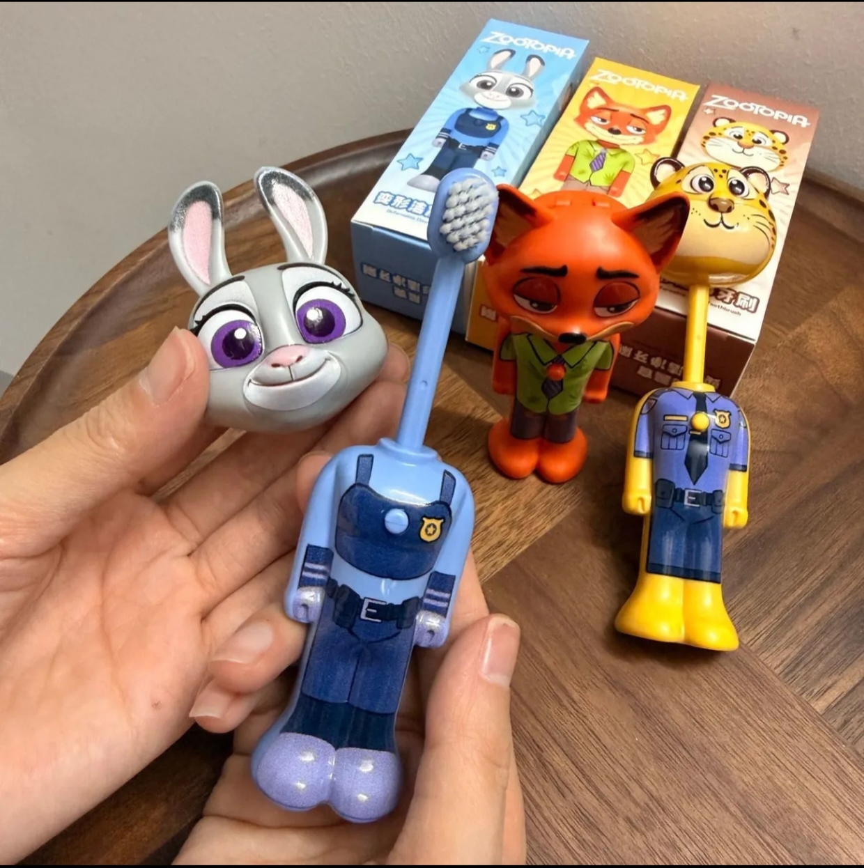 Disney Zootopia Kids Retractable Toothbrush 3 Pcs Combo Set | Cartoon Pop-Up Portable Toothbrush with Protective Cap - Image 10